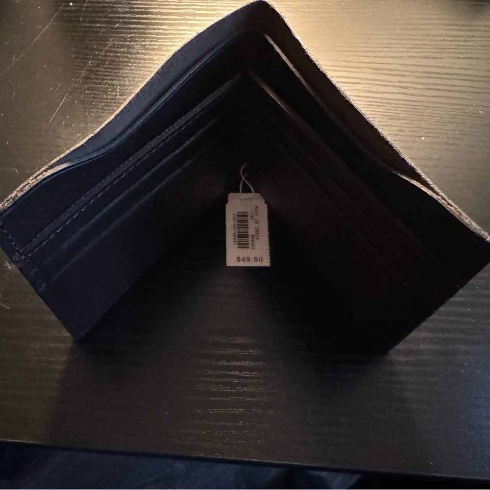 J. Crew Wallet - Picture 4 of 4